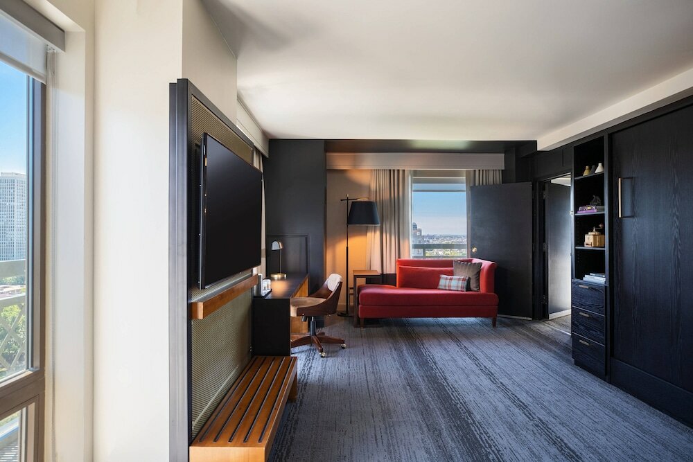 Фото Renaissance Philadelphia Downtown Hotel