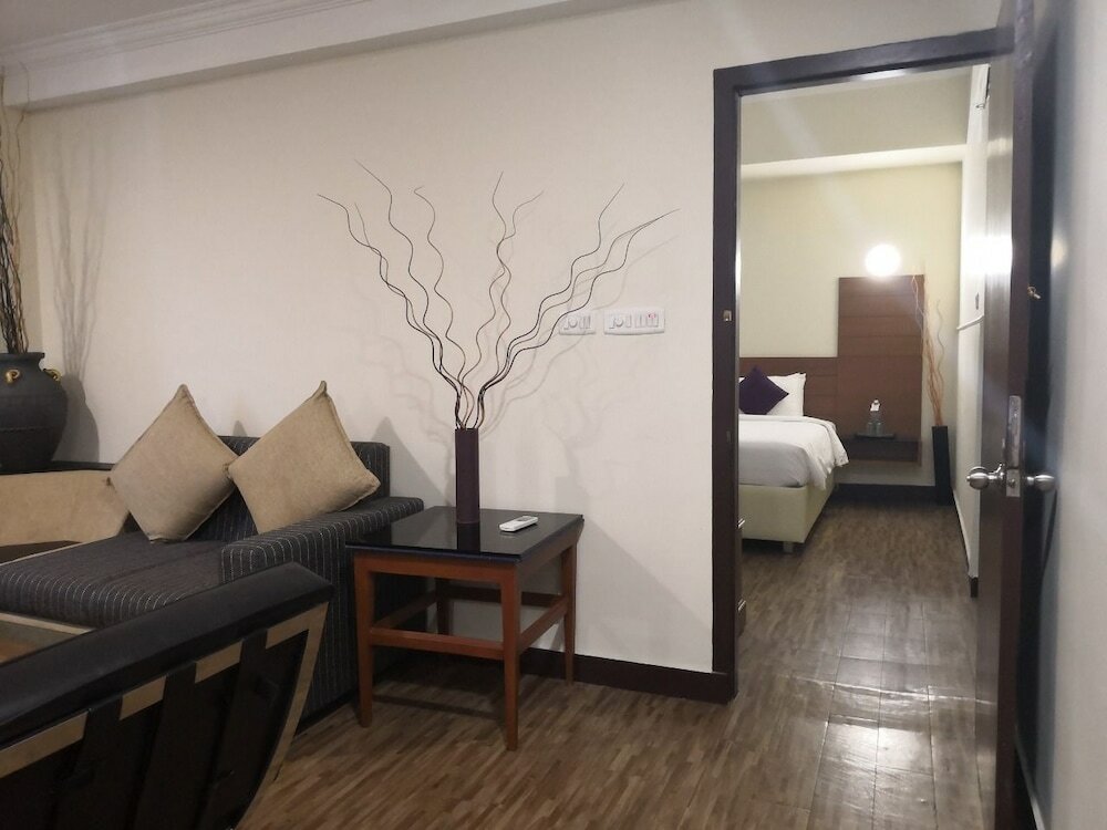 Фото Hotel Presidency