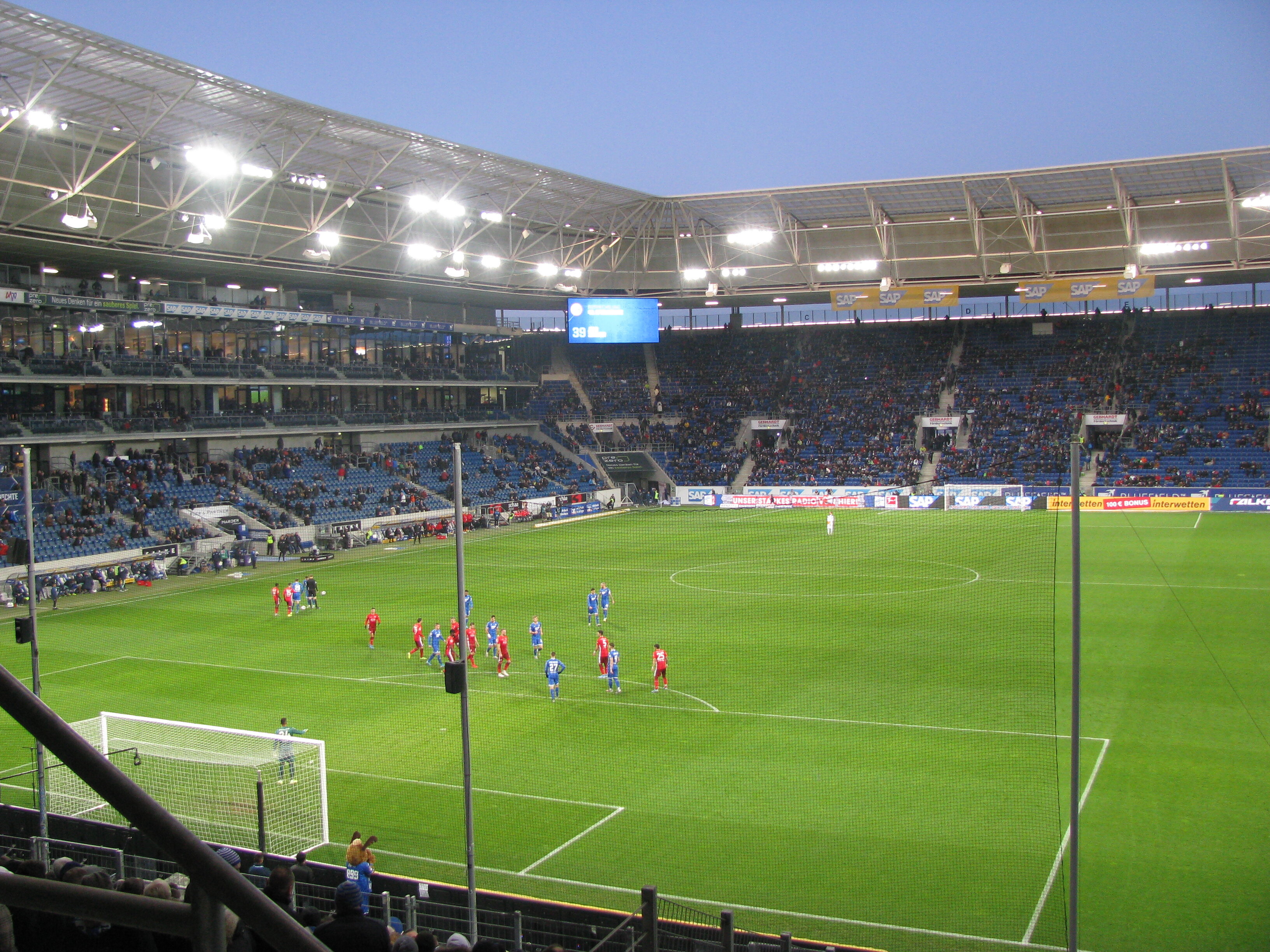 Фото Hotel Bär Sinsheim