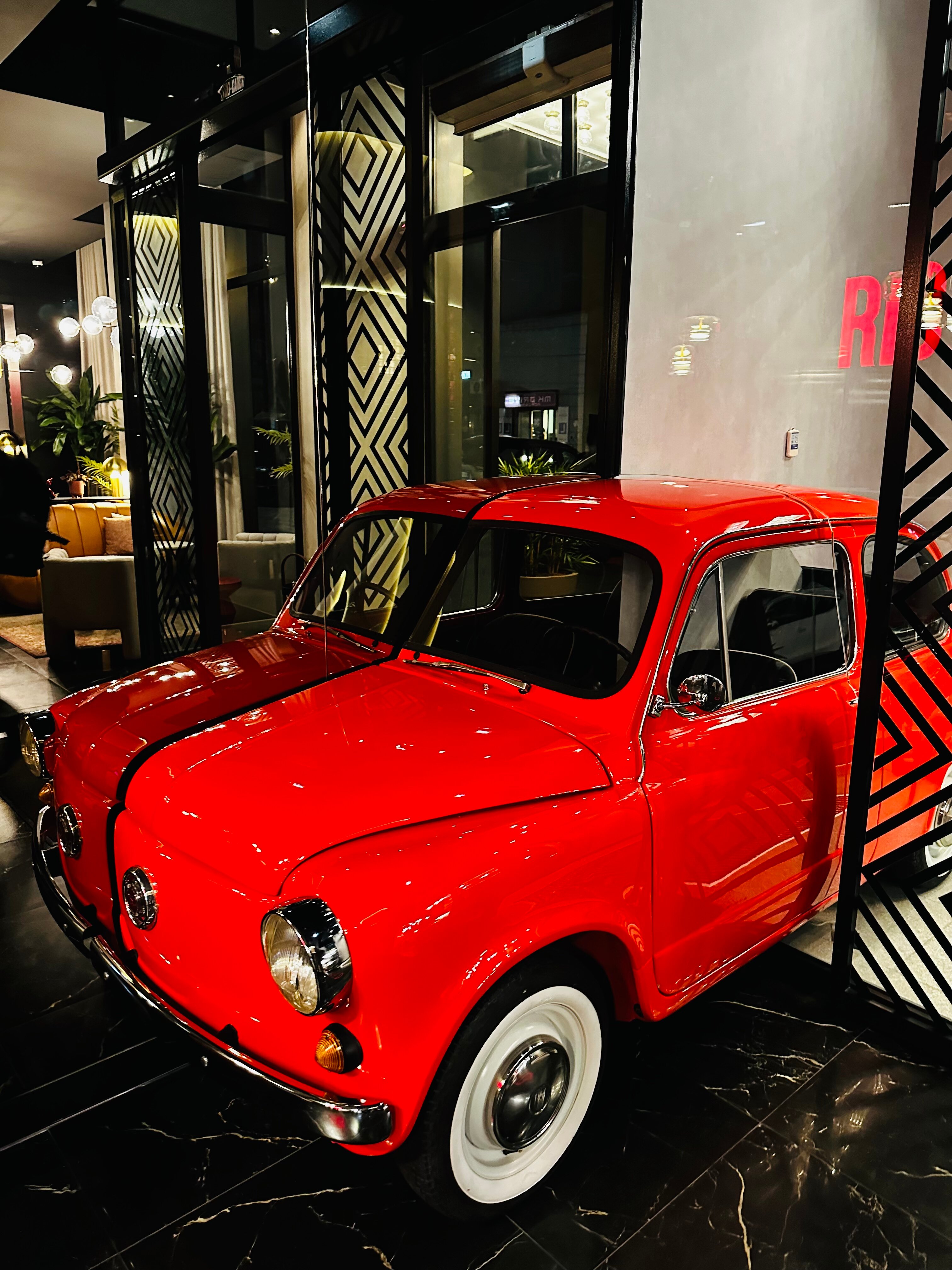 Фото Radisson Red Belgrade