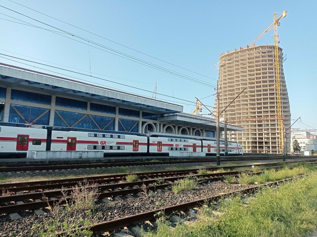 Железнодорожная станция Batumi Central, Батуми, фото