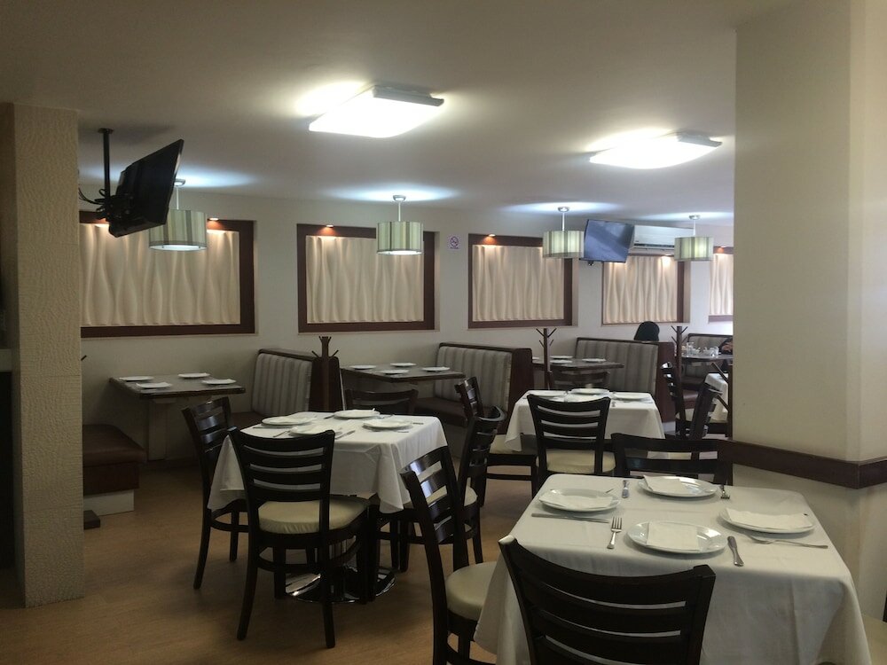 Фото Hotel Castropol