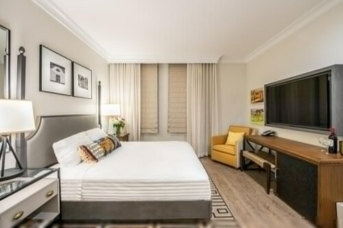 Гостиница Hotel E в Санта-Розе