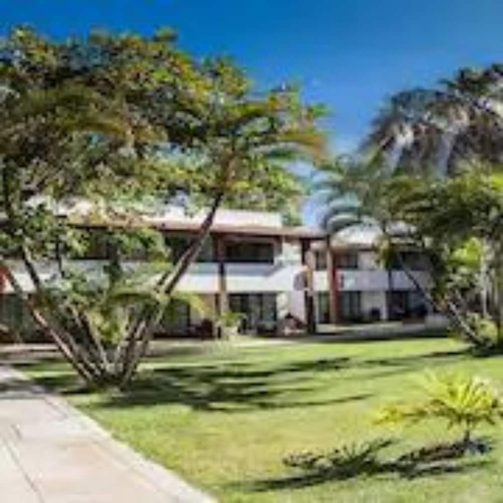 Фото Duro Beach Hotel