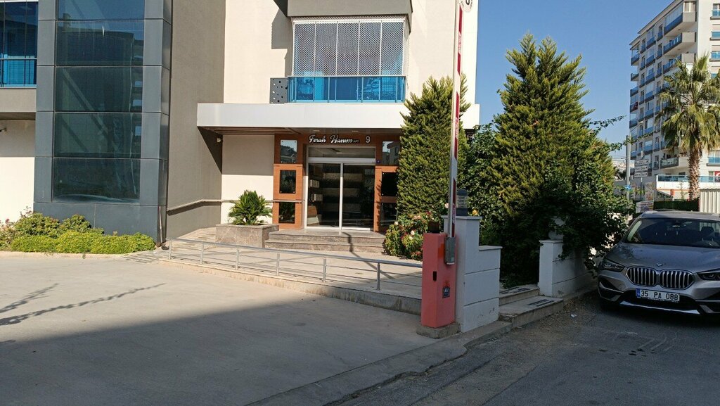 Apartment complex Ferah Hanim Apt, Izmir, photo