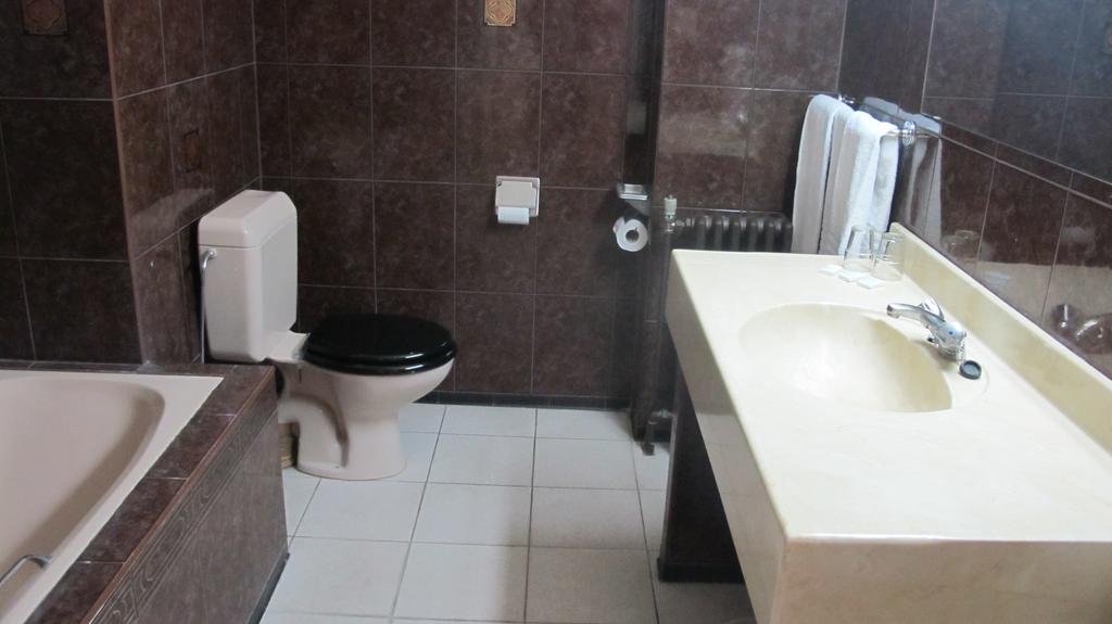 Фото Manhattan Hotel Brussels