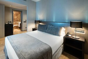 Гостиница Отель Catalonia Portal de l’Ángel