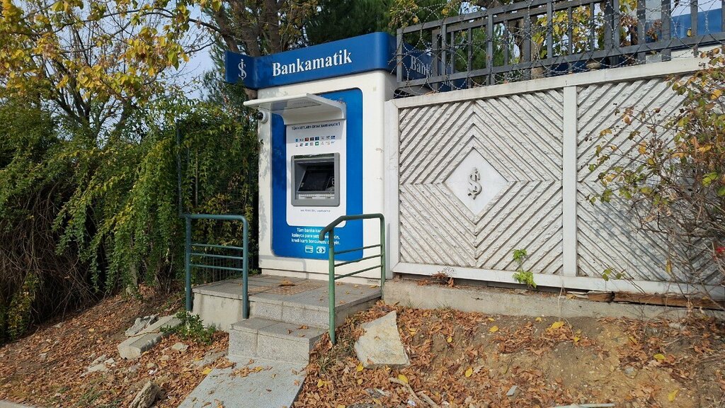 ATM Turkey Is Bank ATM, Istanbul, photo
