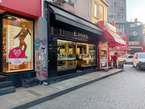 Emre Kuyumculuk Fotoğraf 1