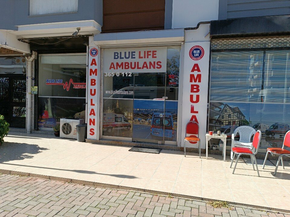 خدمة الإسعاف Bluelife Private Ambulance ، إزمير، صورة