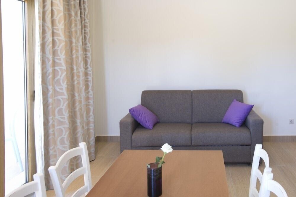 Фото Niriides Luxury Villas