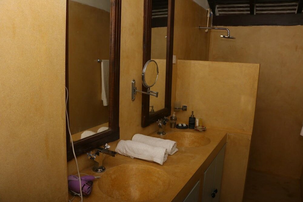 Фото Khalids Guest House Galle