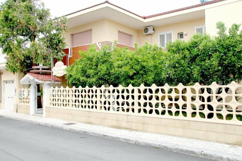 Гостиница Bed and Breakfast L'Aranceto