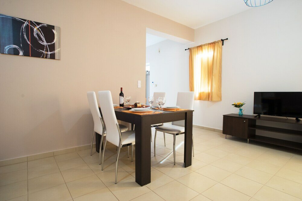 Фото Naiades Luxury Apartments