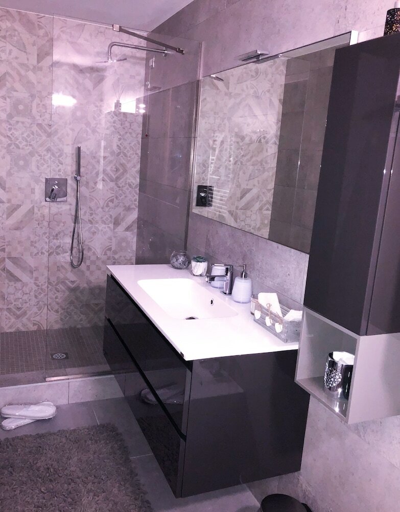 Фото Paradise Luxury Apartments