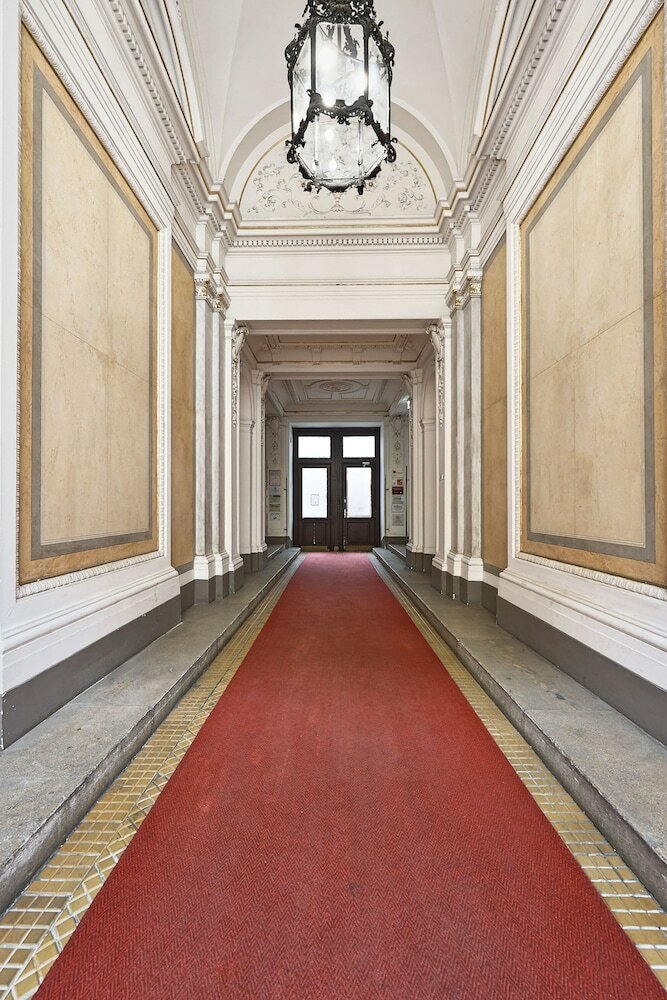 Фото 6 Rooms - Garnisongasse