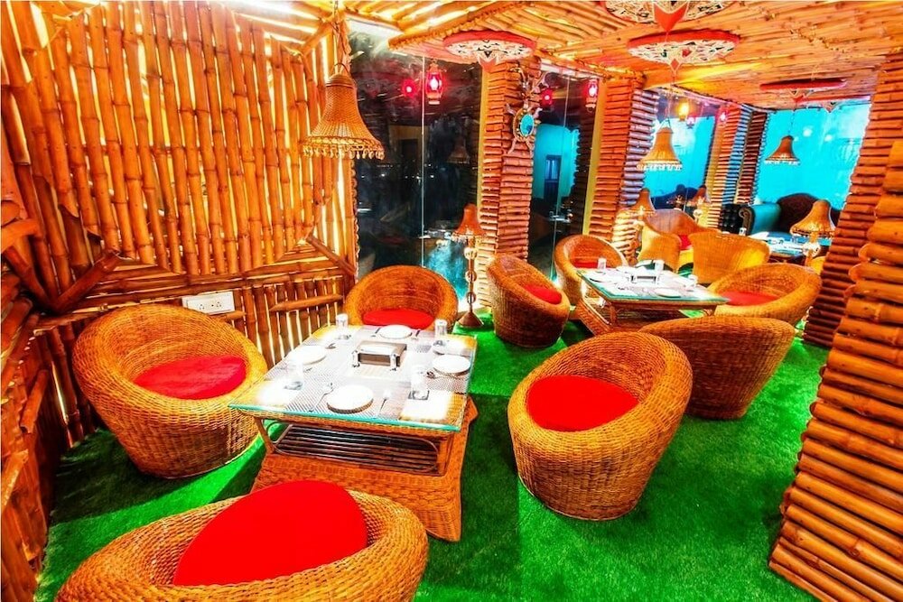 Фото Hotel East View