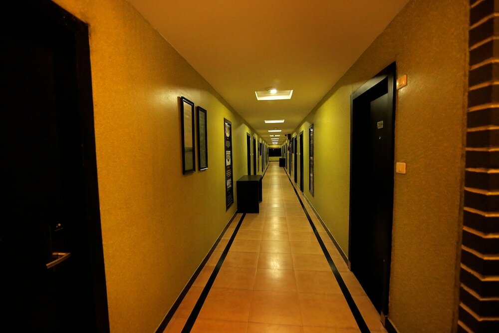 Фото Hotel Hampi International