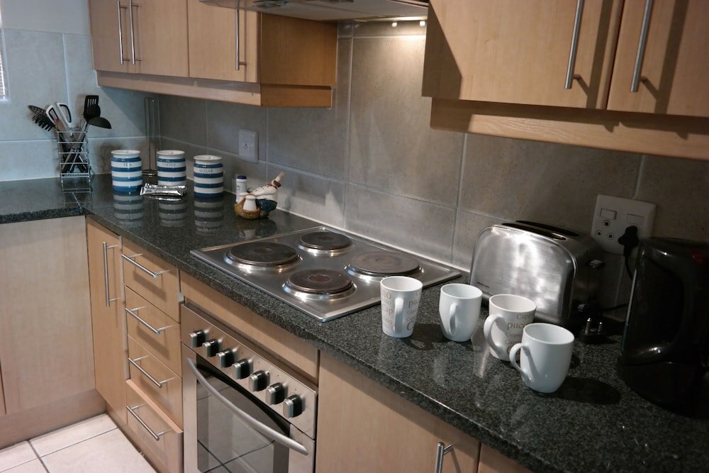 Фото Bougain Villas Apartments