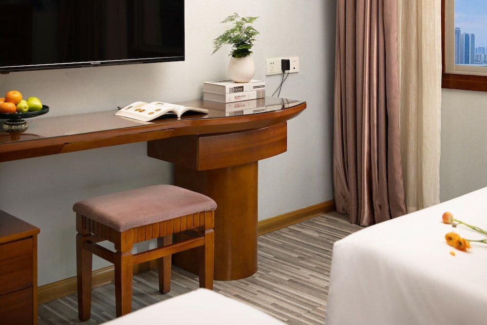 Фото Kaiserdom Changsha West Bus Terminal