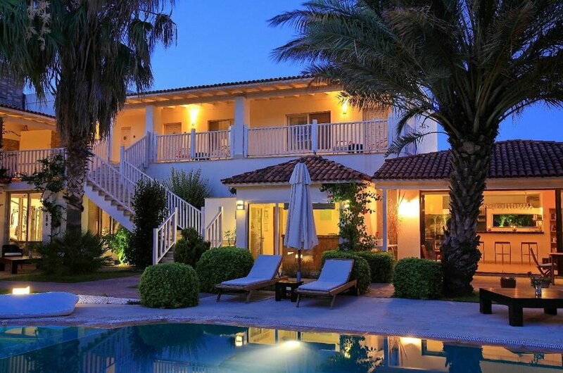 Гостиница Sah Hotel в Битезе