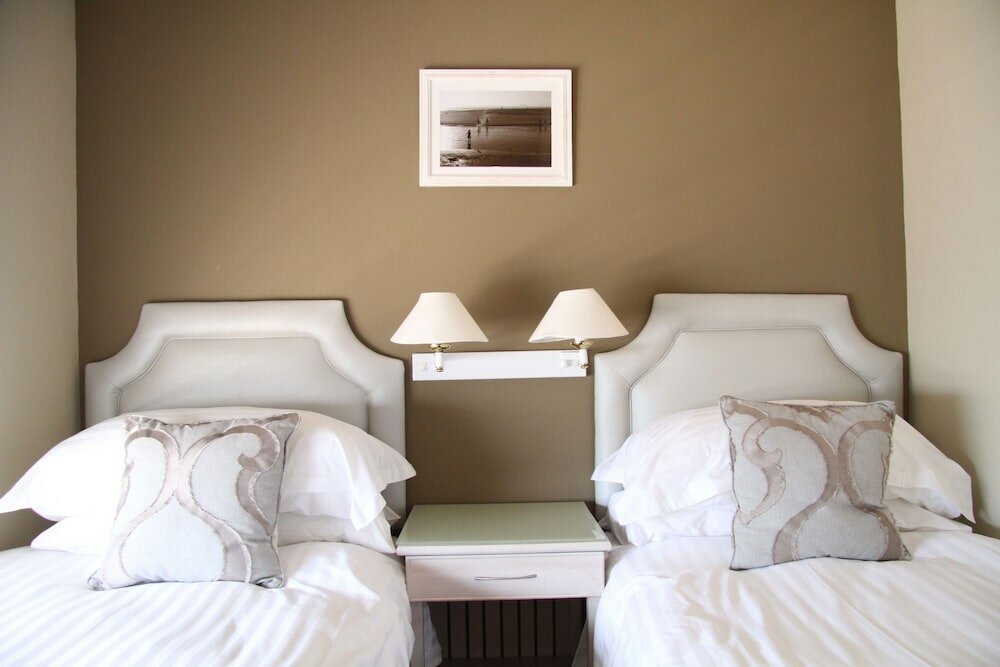 Фото Cape Town Beachfront Apartments At Leisure Bay