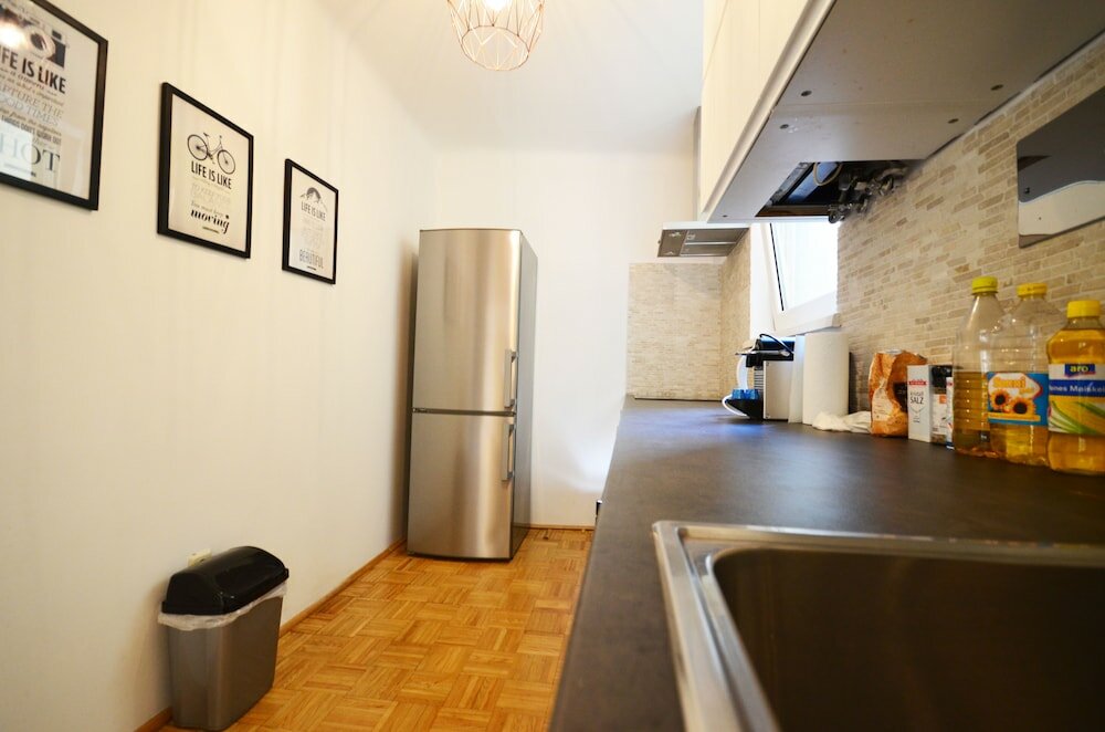 Фото Naschmarkt Premium in Your Vienna