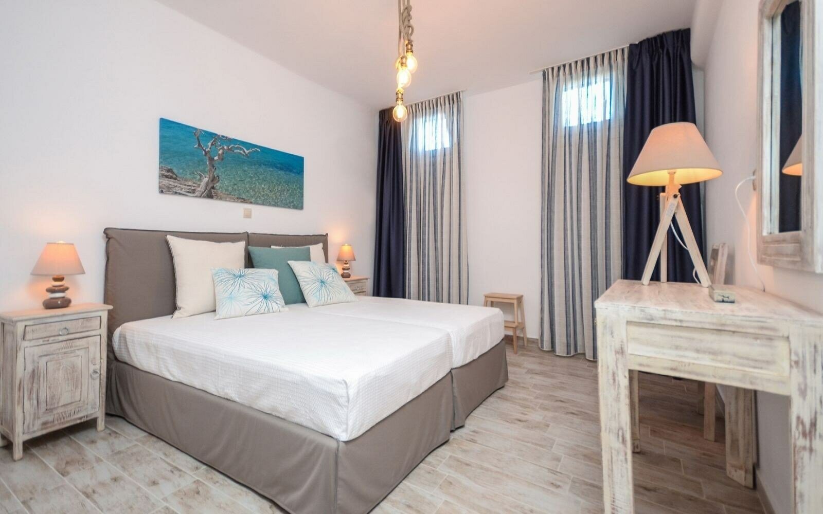 Фото Aerides Villas