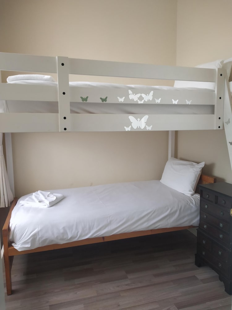 Фото Number 52 Charlotte Street