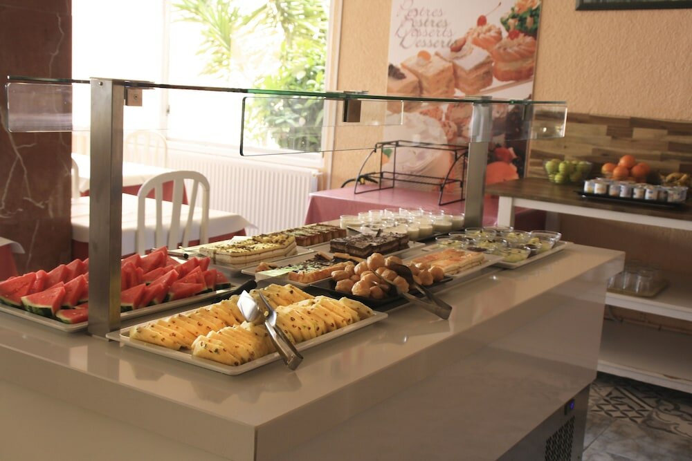 Фото Hotel Grecs