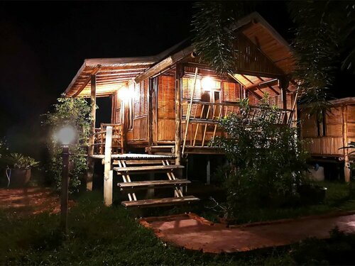 Гостиница Tonmai Suites