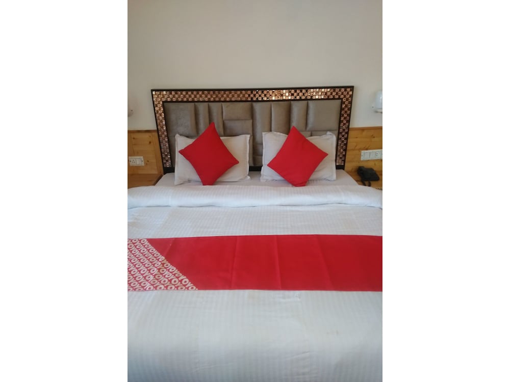 Фото Oyo 24074 Hotel Touchwood Shubh Dev