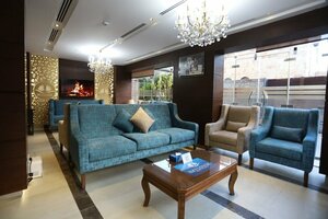 Гостиница Naylover Hotel Suites