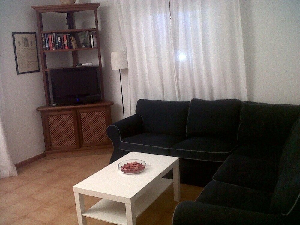 Фото Hotel y Apartamentos Des Puig