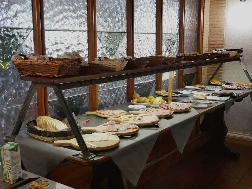 Фото Albergo Il Picchio