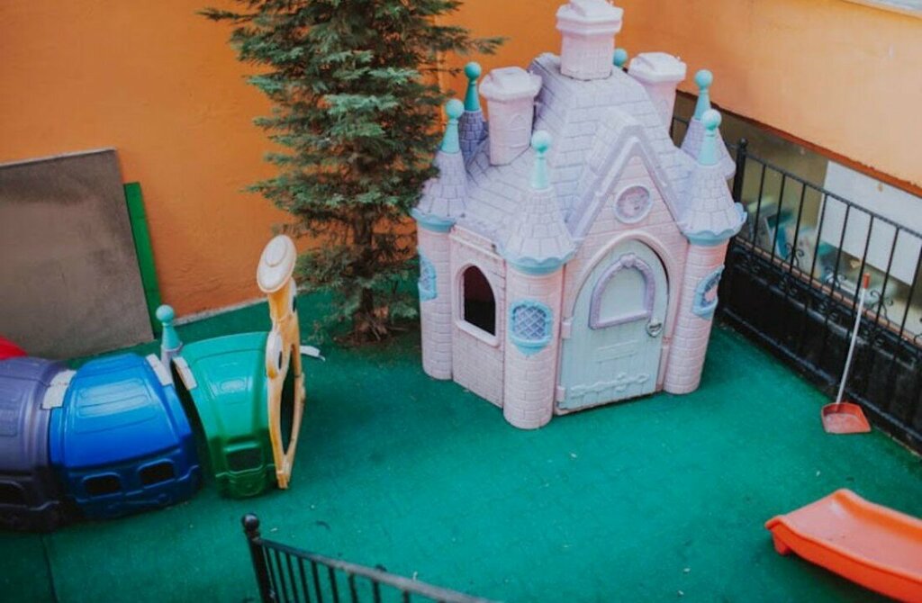 Kindergarten, nursery Ahikent Hasbahce Special Education and Rehabilitation Center, Istanbul, photo