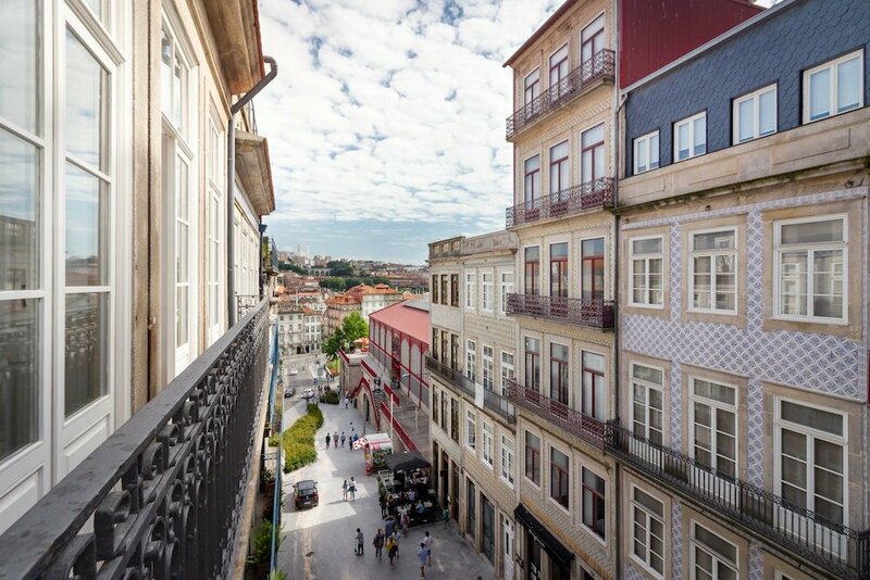 Гостиница Nada05 · Faisama 5 Balcony View + Next to Ribeira! в Порту
