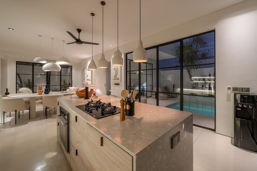 Фото Sanctum house