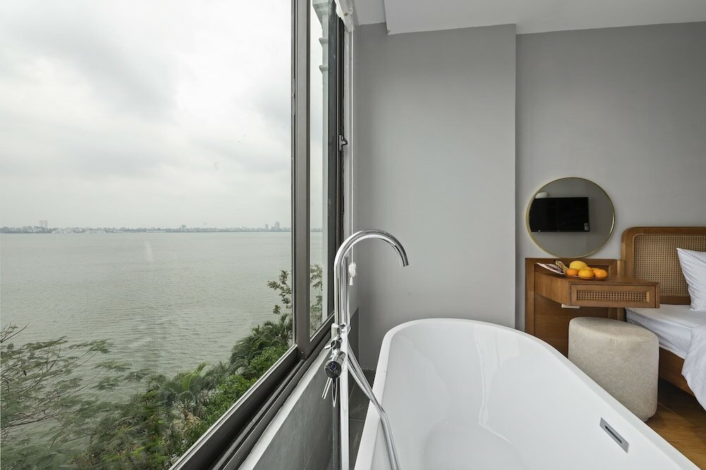 Фото Lakeview Residence Hotel