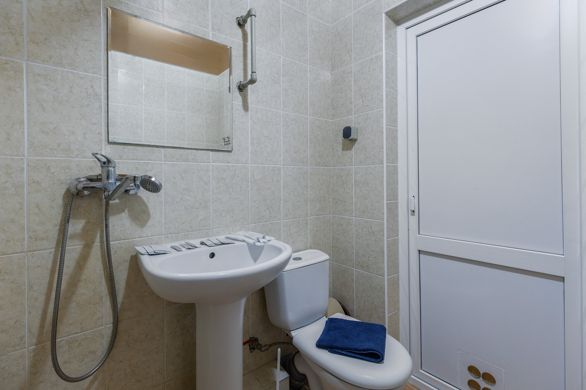 Фото Светлый Аллама групп