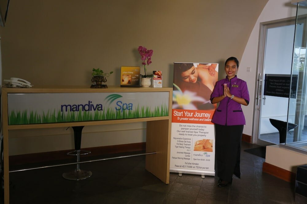 Фото Arion Suites Hotel Kemang