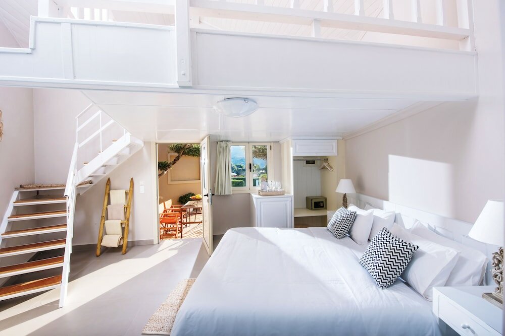 Фото Notos Heights Hotel & Suites