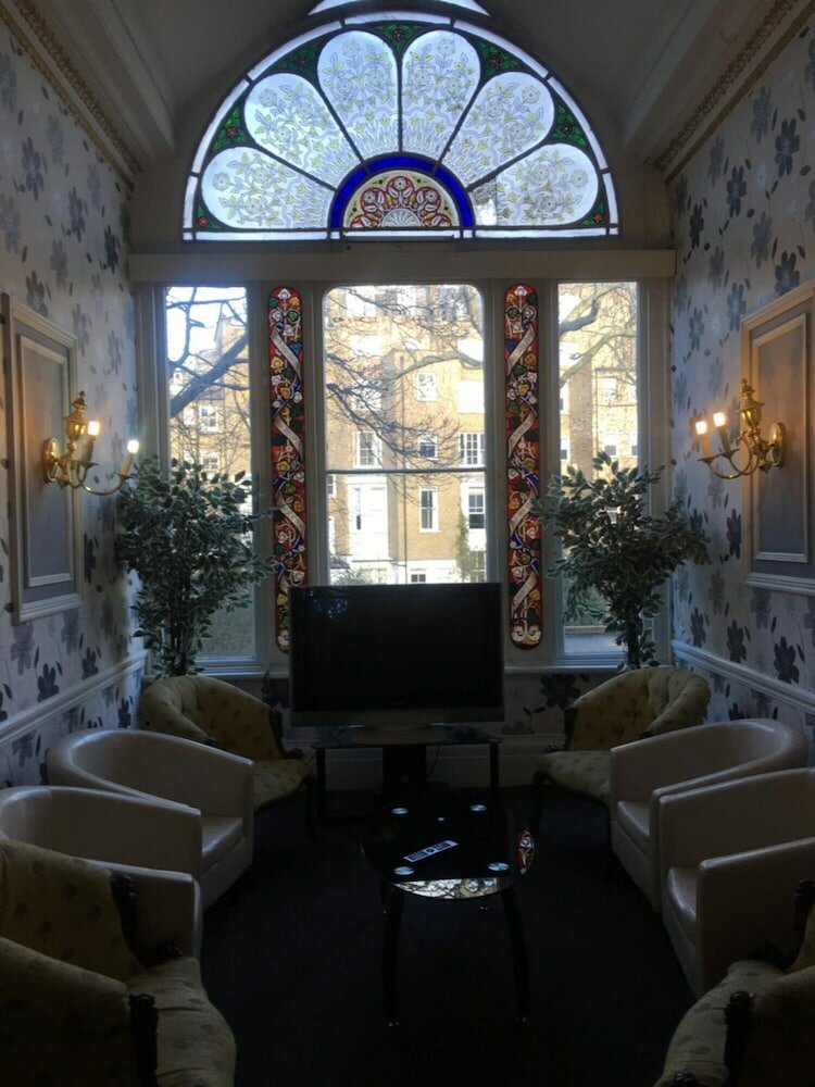 Фото Hotel Oliver