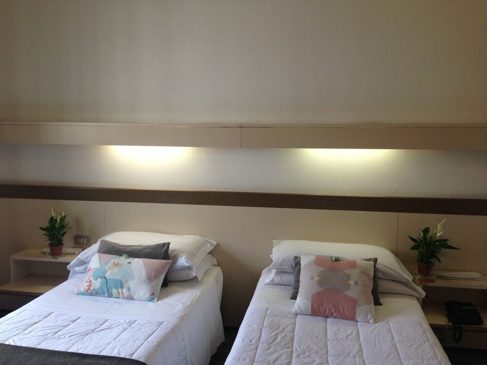 Фото Hotel Mennini