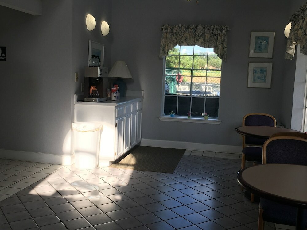 Фото Woodstream Inn