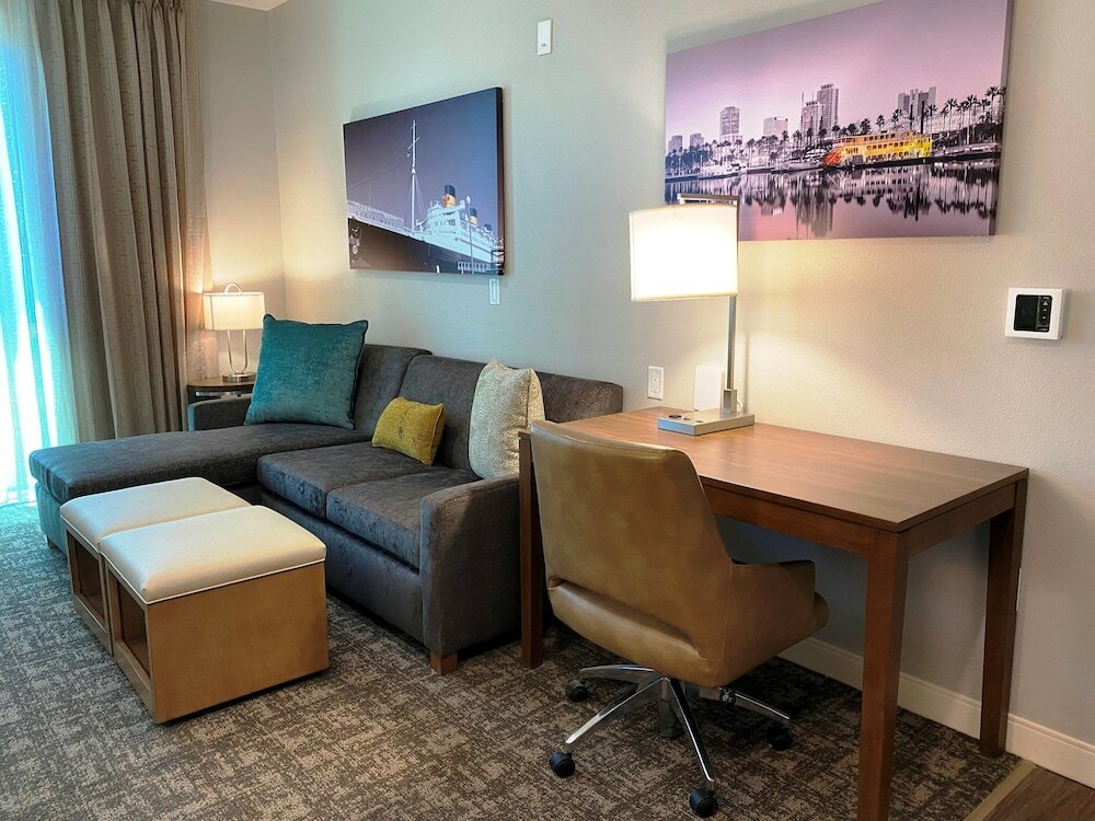 Фото Staybridge Suites Long Beach Airport, an Ihg Hotel