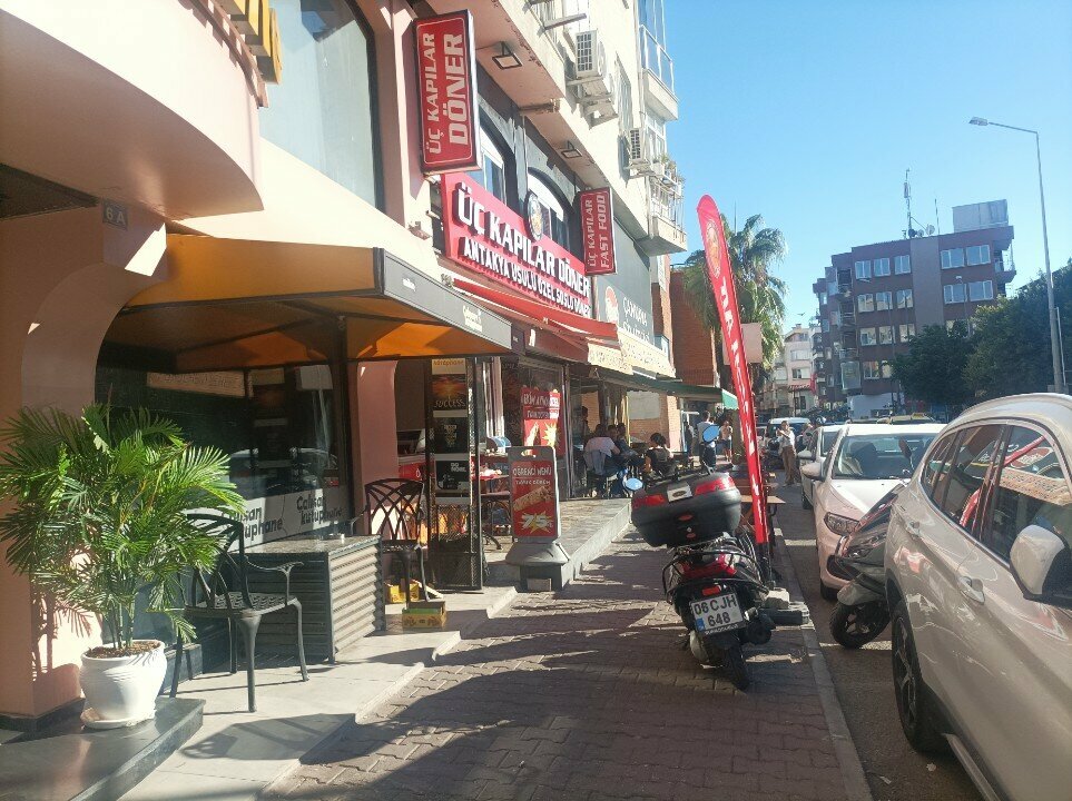 Fast food Three Gates Doner, Antalya, photo