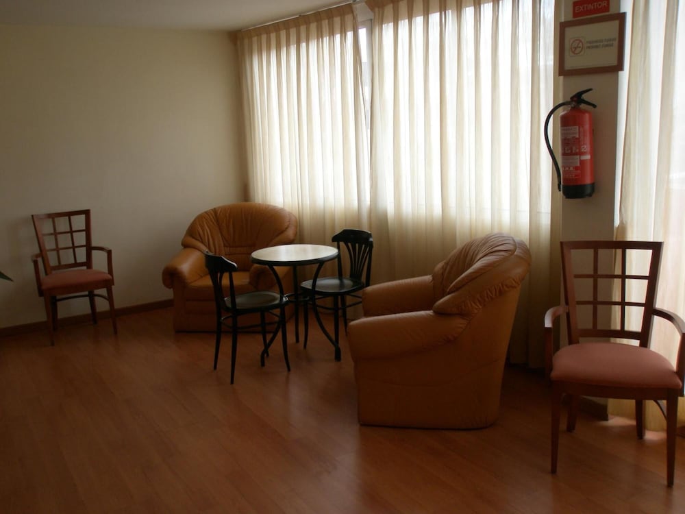 Фото Hotel Mayna