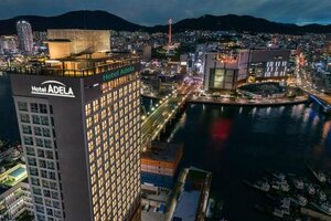 Гостиница Hotel Adela в Пусане