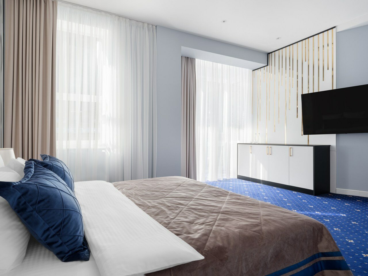 Фото Cosmos Selection Dombay Diamond